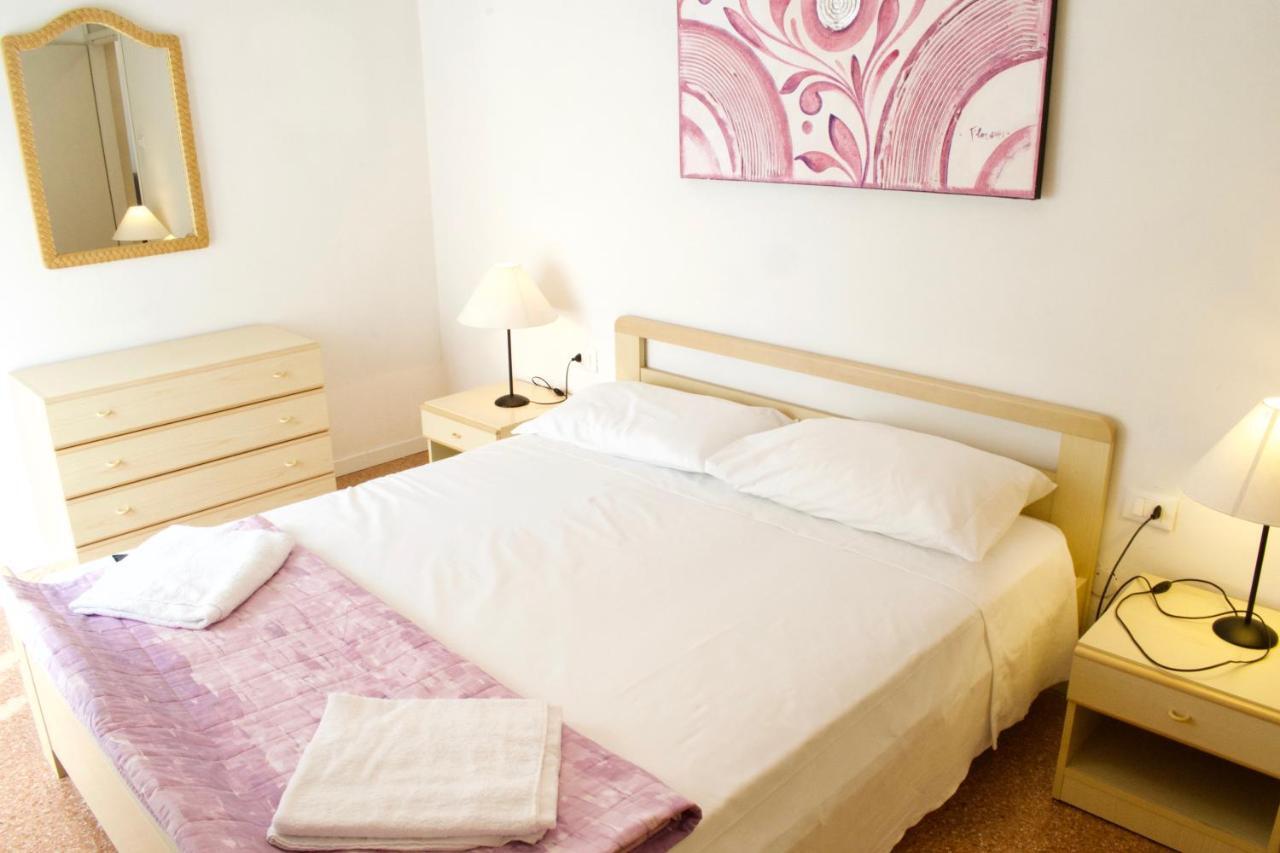 App4Rent Saturno 4 - Family Apartment, Wifi, Parking 리도 디 예솔로 외부 사진
