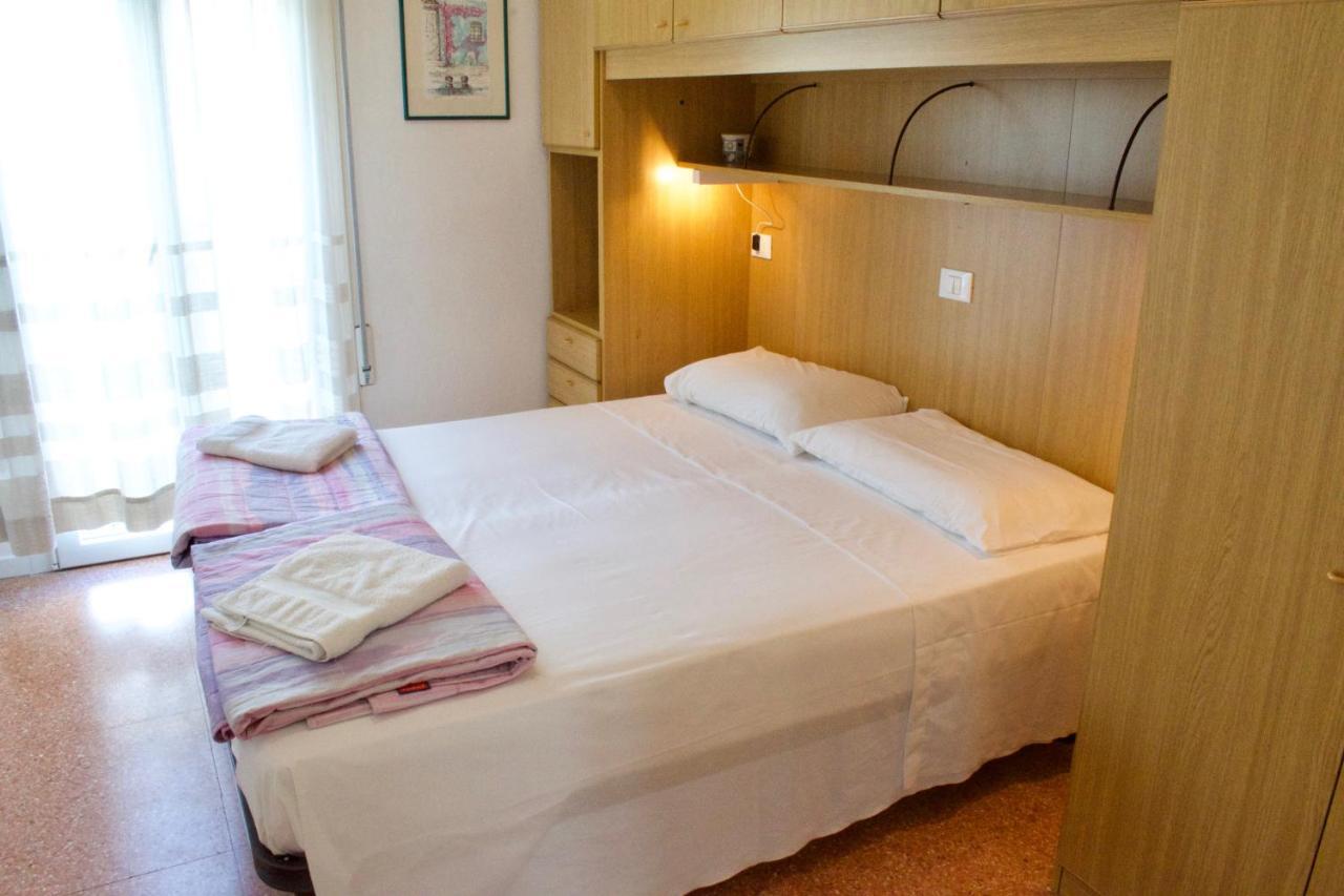 App4Rent Saturno 4 - Family Apartment, Wifi, Parking 리도 디 예솔로 외부 사진