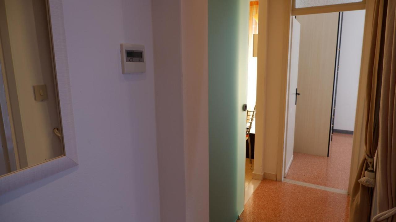App4Rent Saturno 4 - Family Apartment, Wifi, Parking 리도 디 예솔로 외부 사진